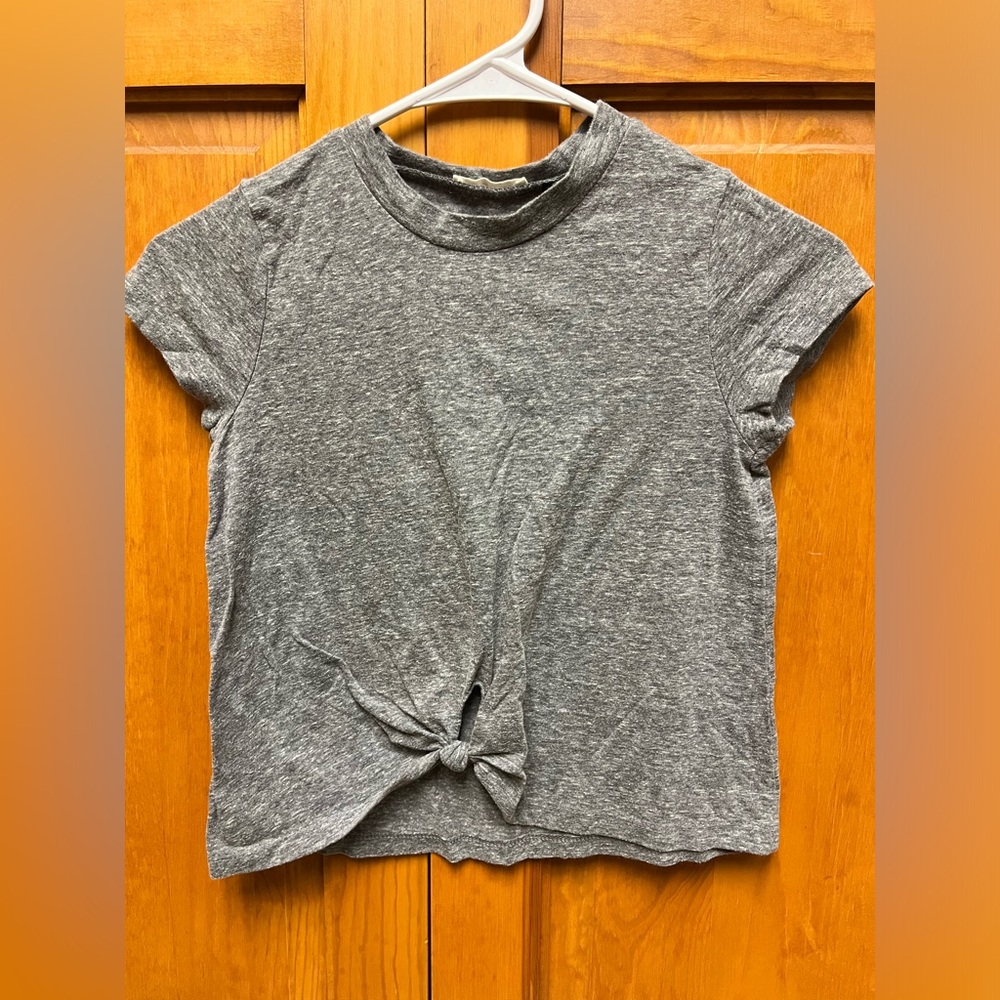 Youth small grey tied girls tee-shirt